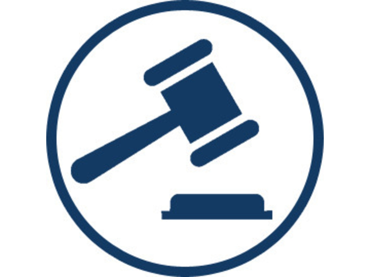 Anuncio de subasta de bienes inmuebles