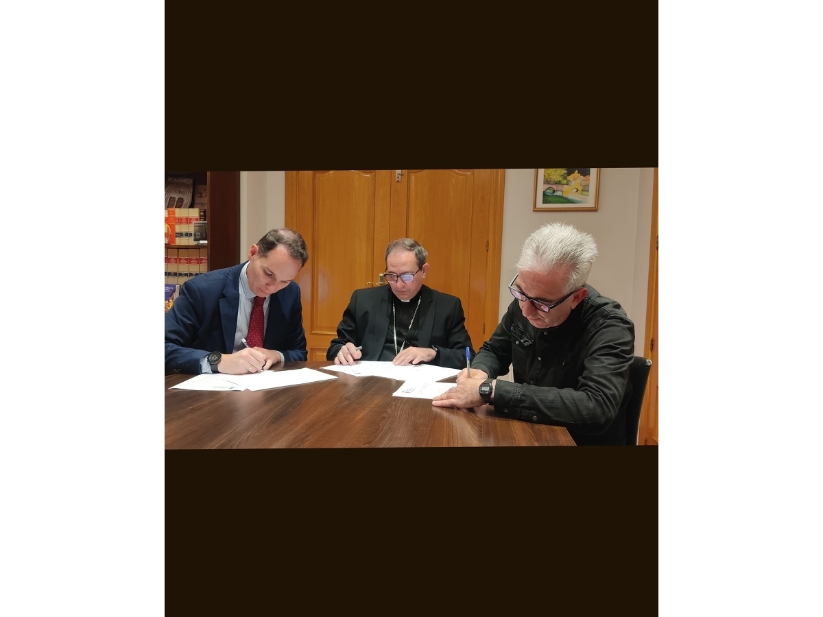 Comienzan las obras de consolidación del muro del Rivero - Imagen 3