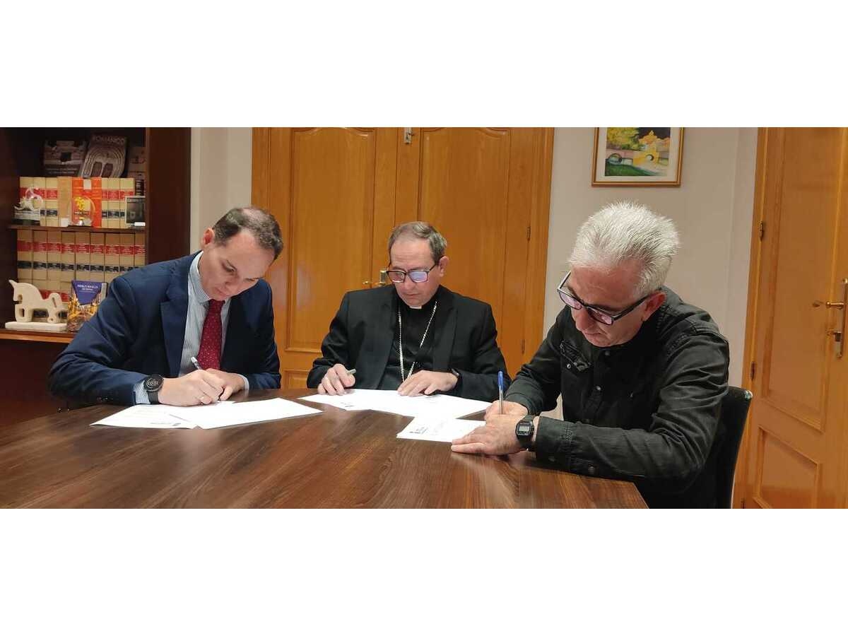 Comienzan las obras de consolidación del muro del Rivero