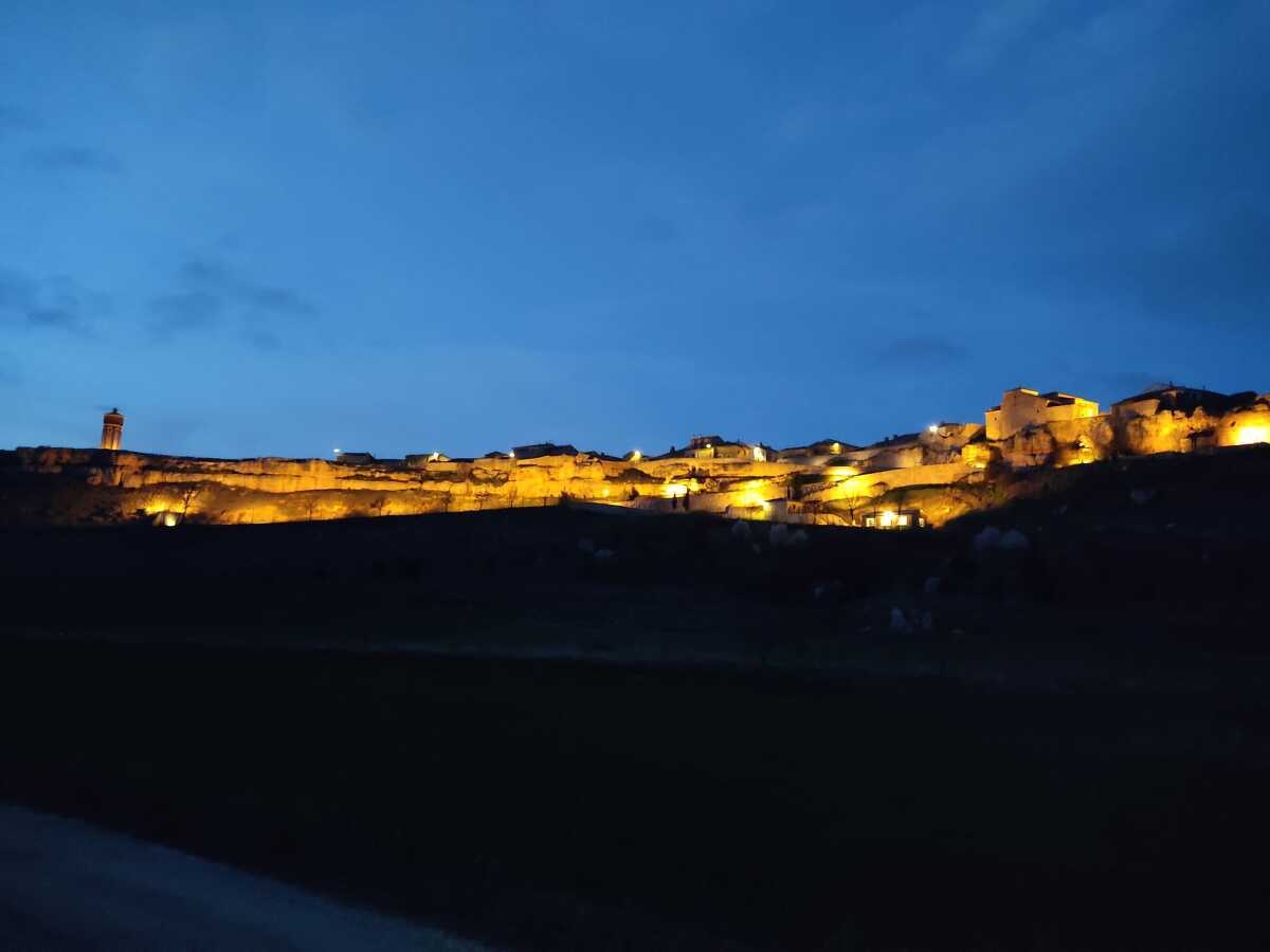 El consejero visita la iluminación del camino a El Plantío - Imagen 3