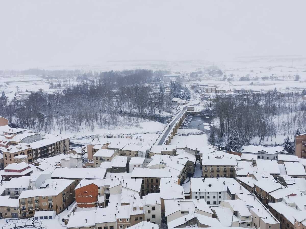 La Junta de Castilla y León suspende la actividad lectiva el día 11