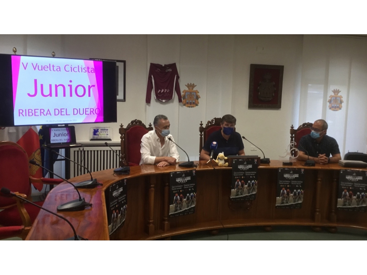 Presentación de la V Vuelta Ciclista Junior a la Ribera del Duero - Imagen 2