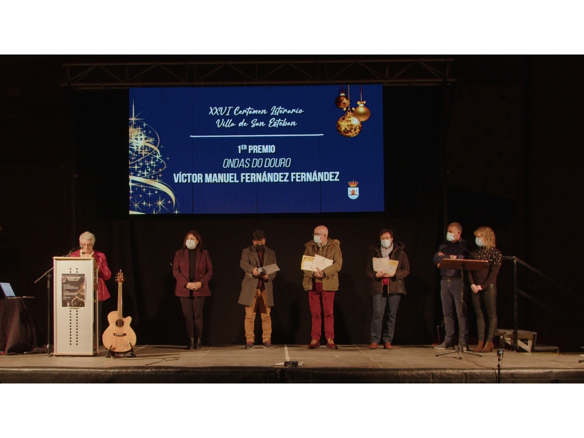 Víctor Manuel Fernández gana el Certamen Literario Villa San Esteban