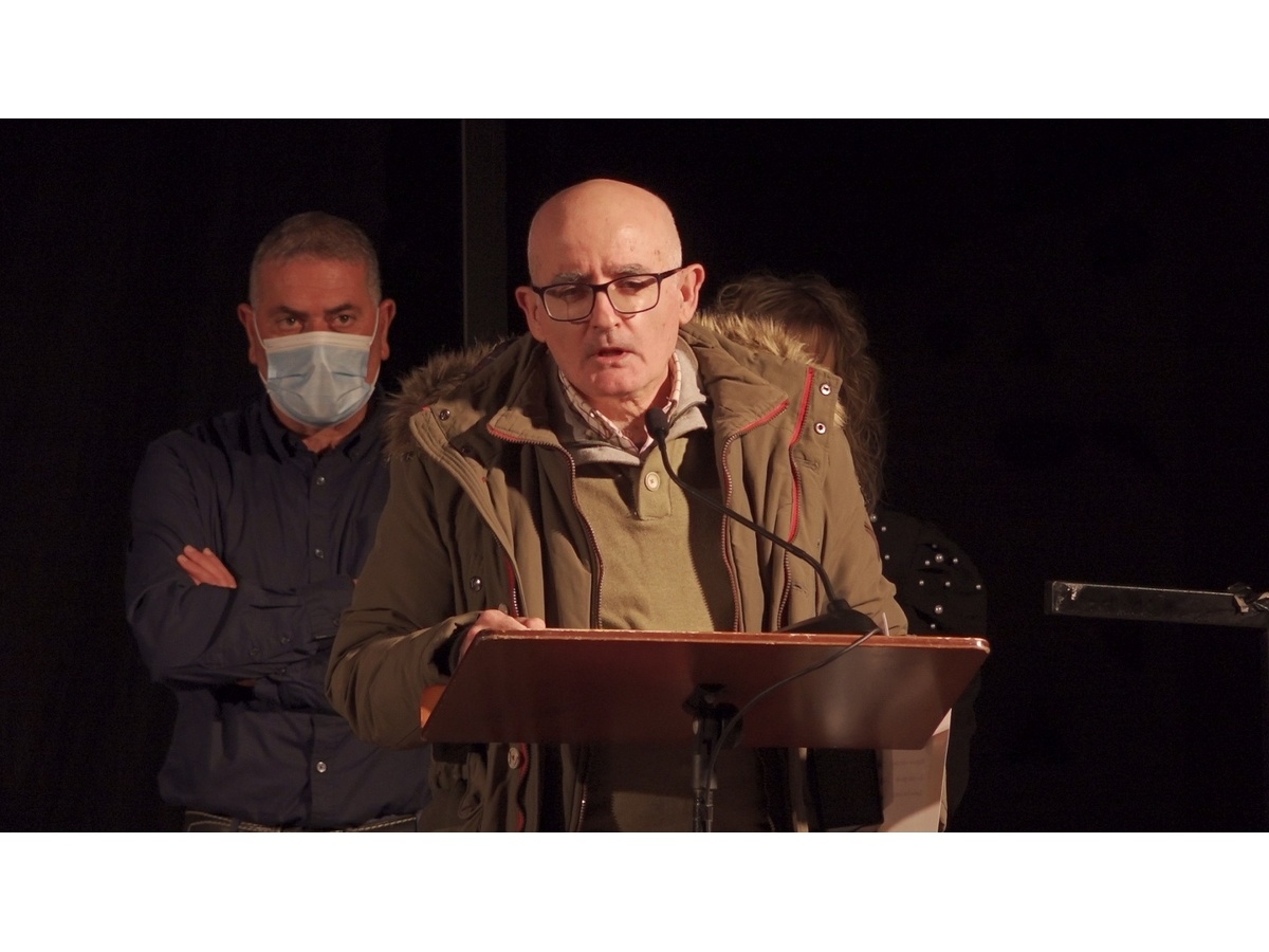 Víctor Manuel Fernández gana el Certamen Literario Villa San Esteban - Imagen 3