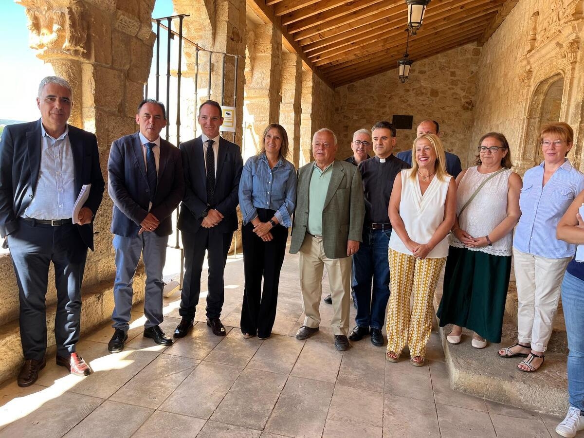 Visita a las obras de consolidación del muro del Rivero