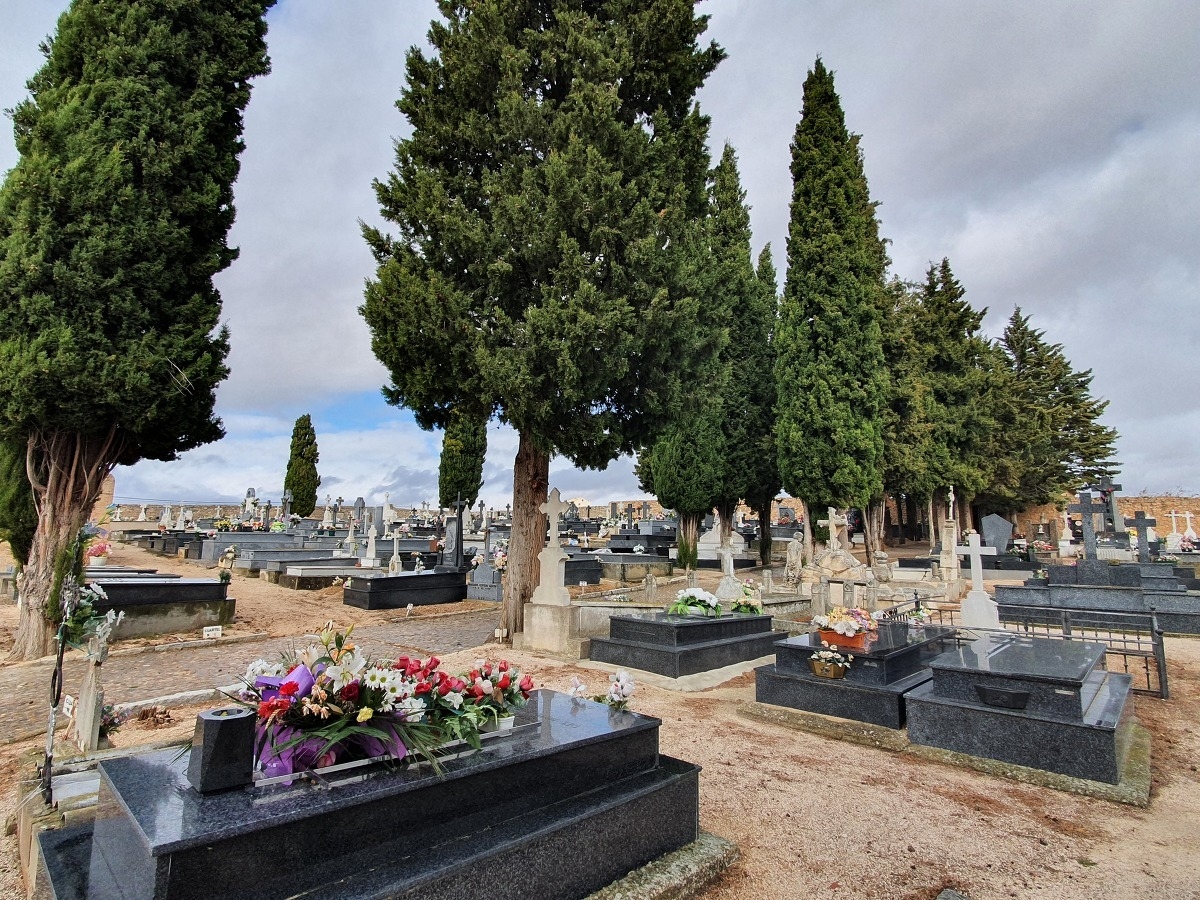 Normas de visita al Cementerio Municipal